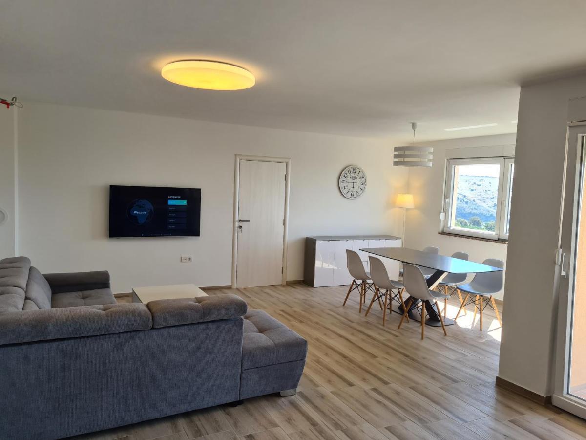 Apartments Patalic Лопар Экстерьер фото