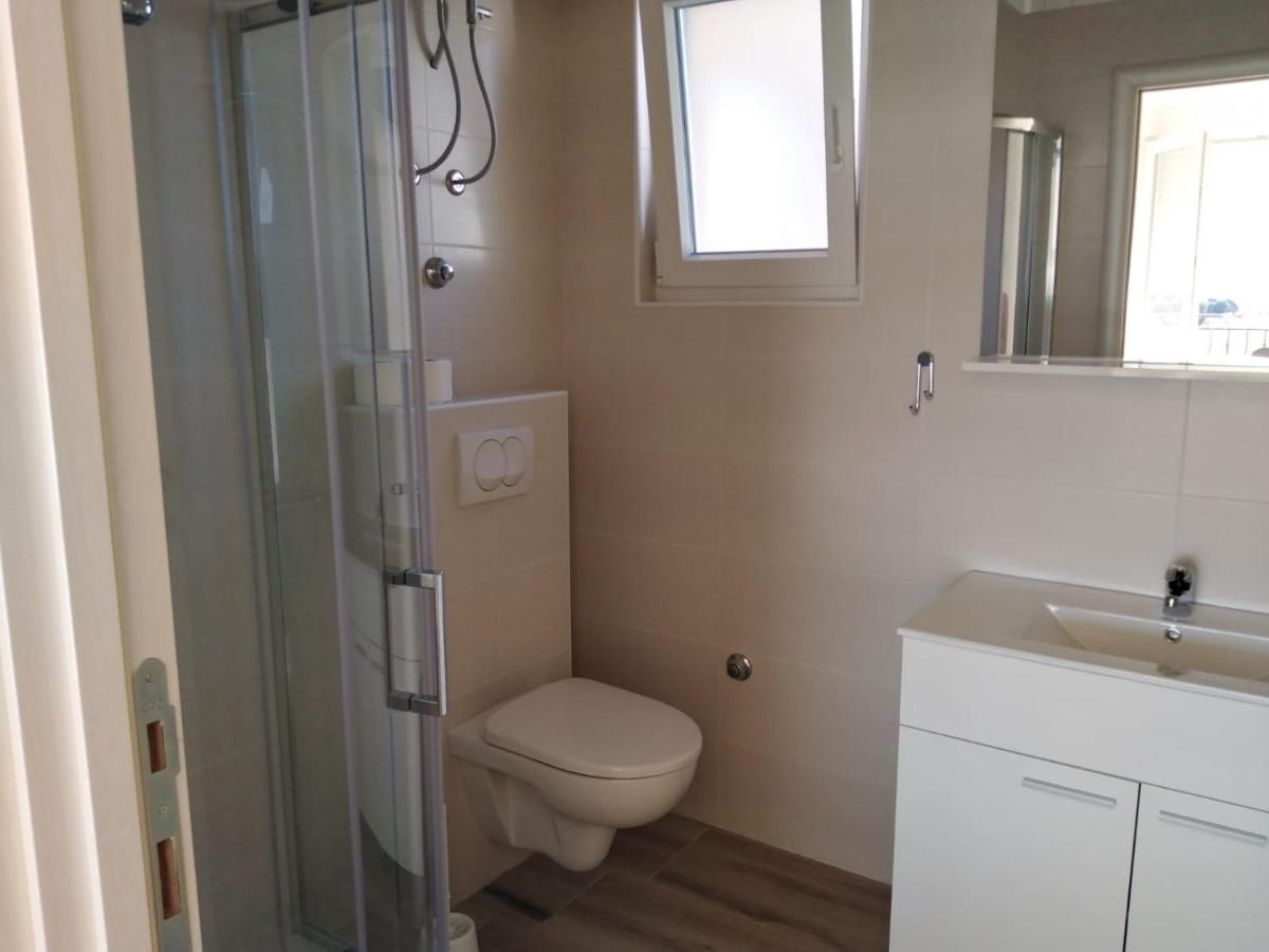 Apartments Patalic Лопар Экстерьер фото